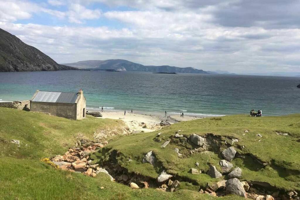 Annies Meadow. Villa Knock  Dış mekan fotoğraf